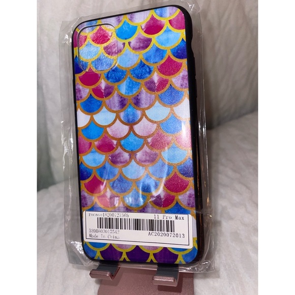 Colorful Fish Scales iPhone 11 Pro Max Case 💕 - Picture 17 of 17